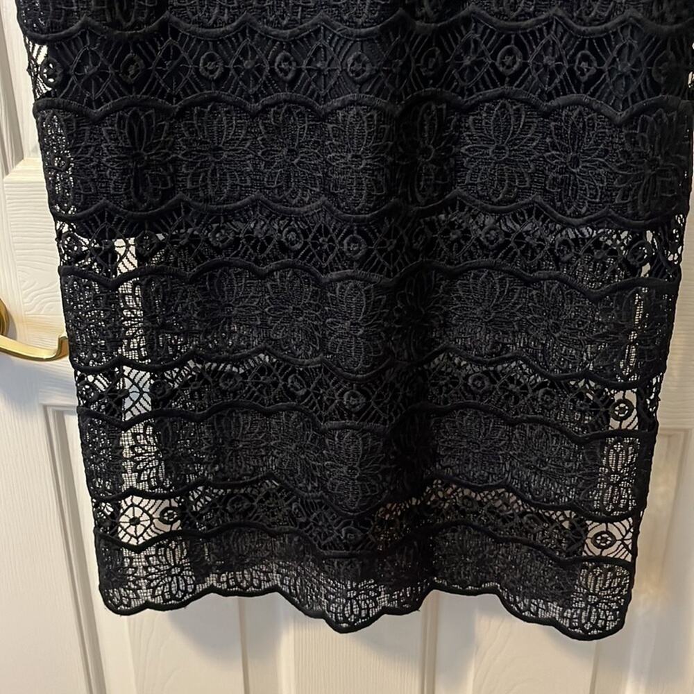 BETSEY Johnson EUC Navy Blue and Lace spaghetti straps dress size 6 - Picture 3 of 7